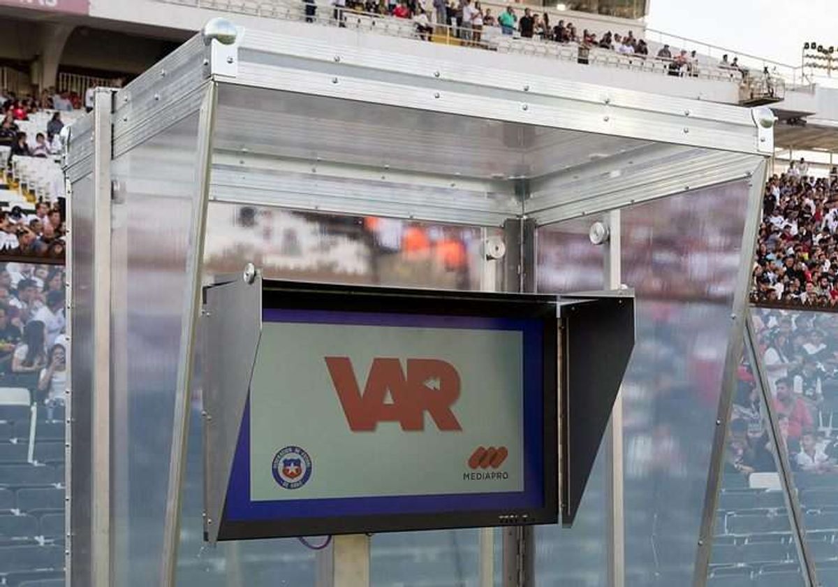 image-b21927a7317997f4b9e222145d822e8c13145d16-740x518-jpg