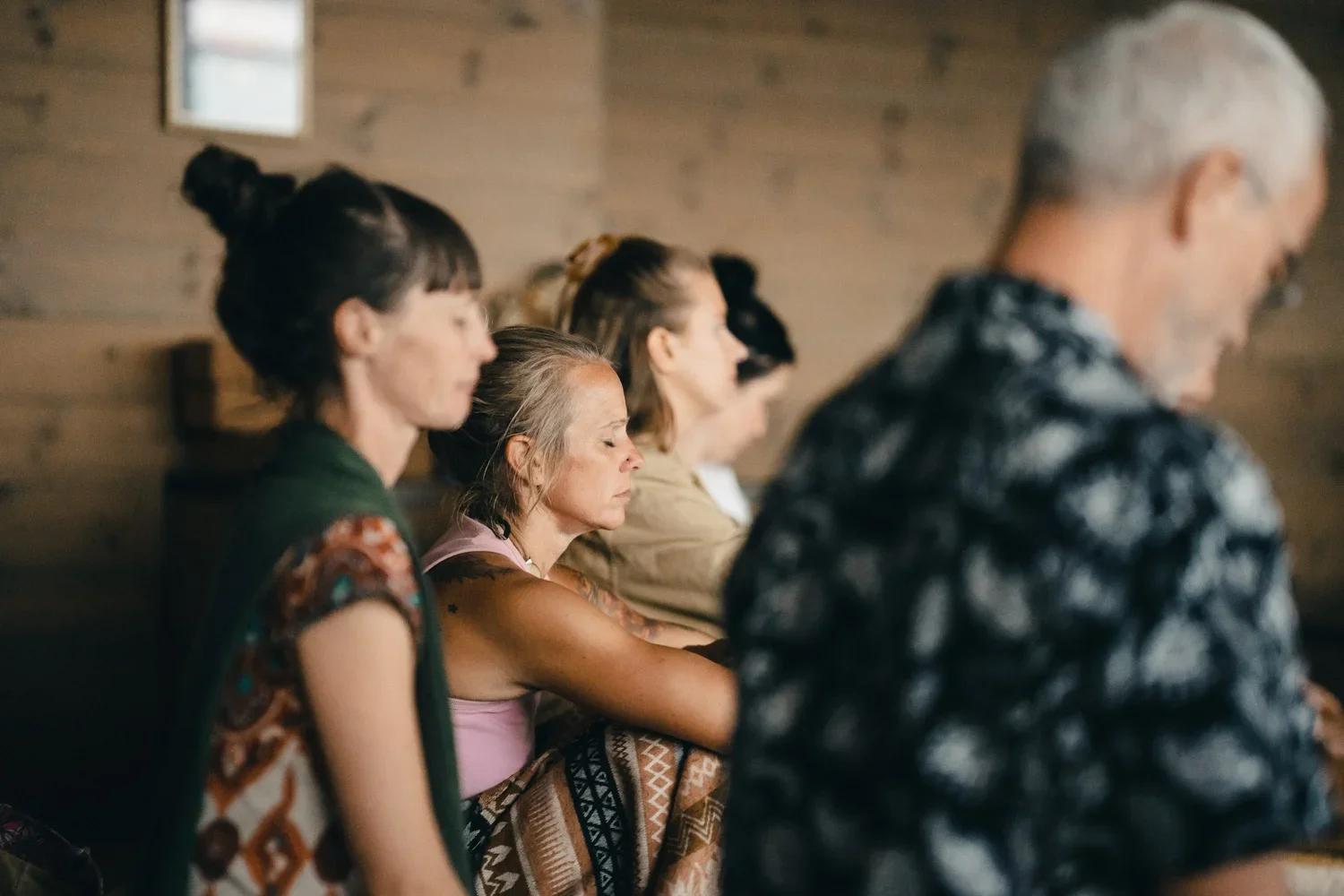 Āsana and Introspection