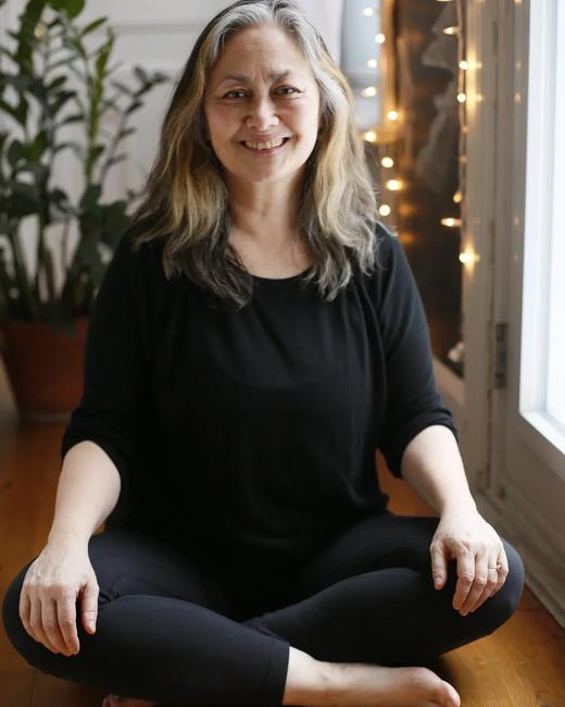Ann Danaiya Usher