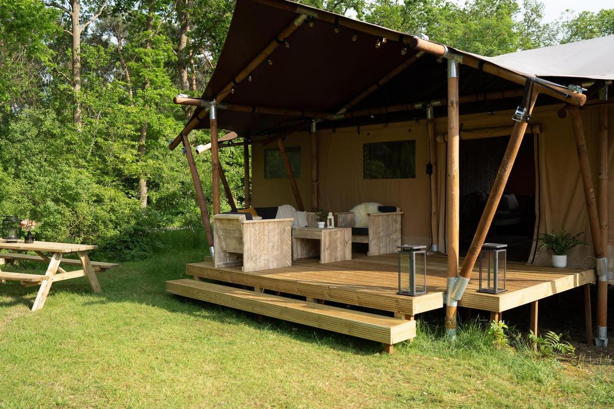 Hondvriendelijke safaritent glamping
