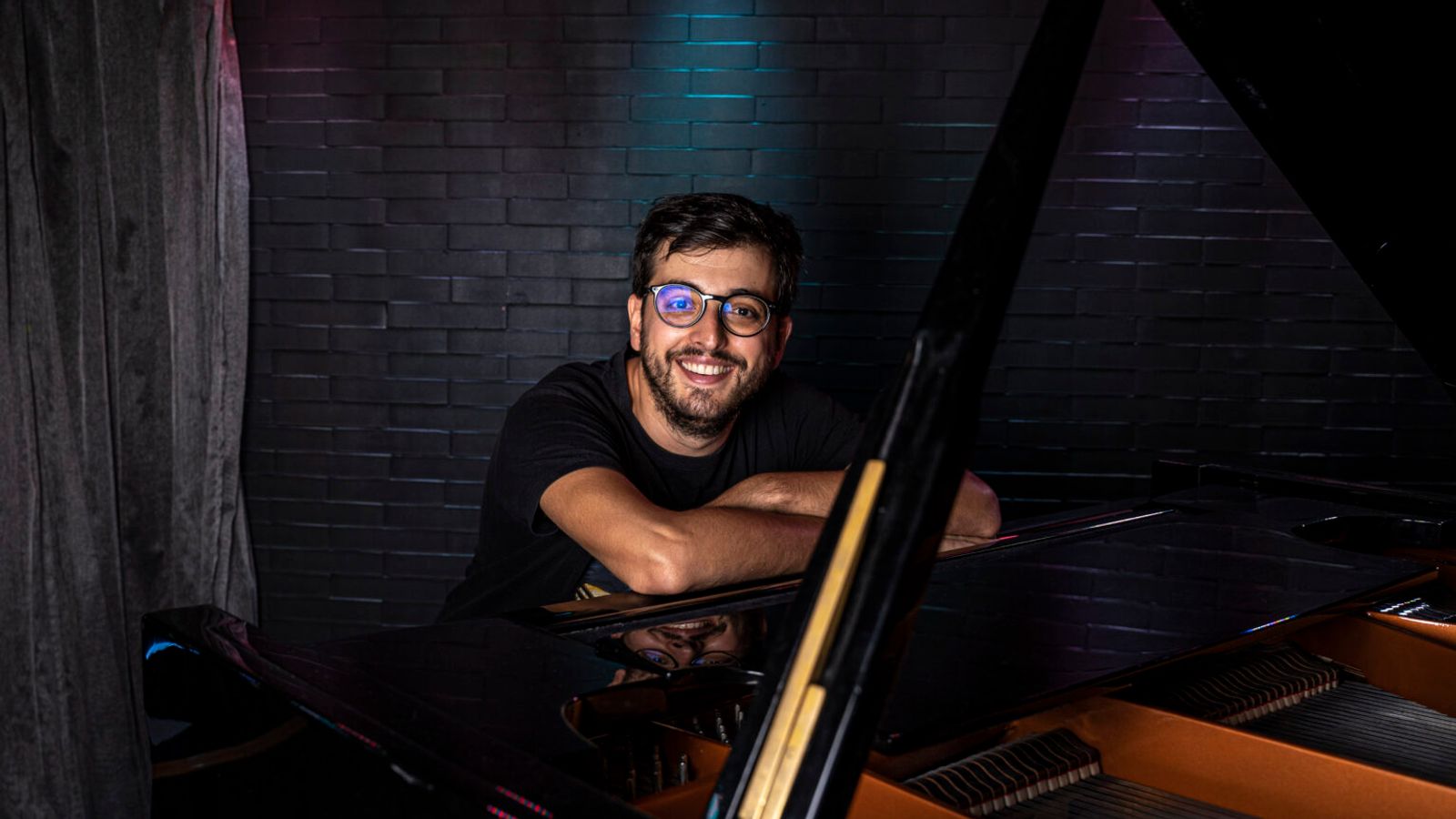 Retrato del pianista de jazz Eduard Marquina-Selfa