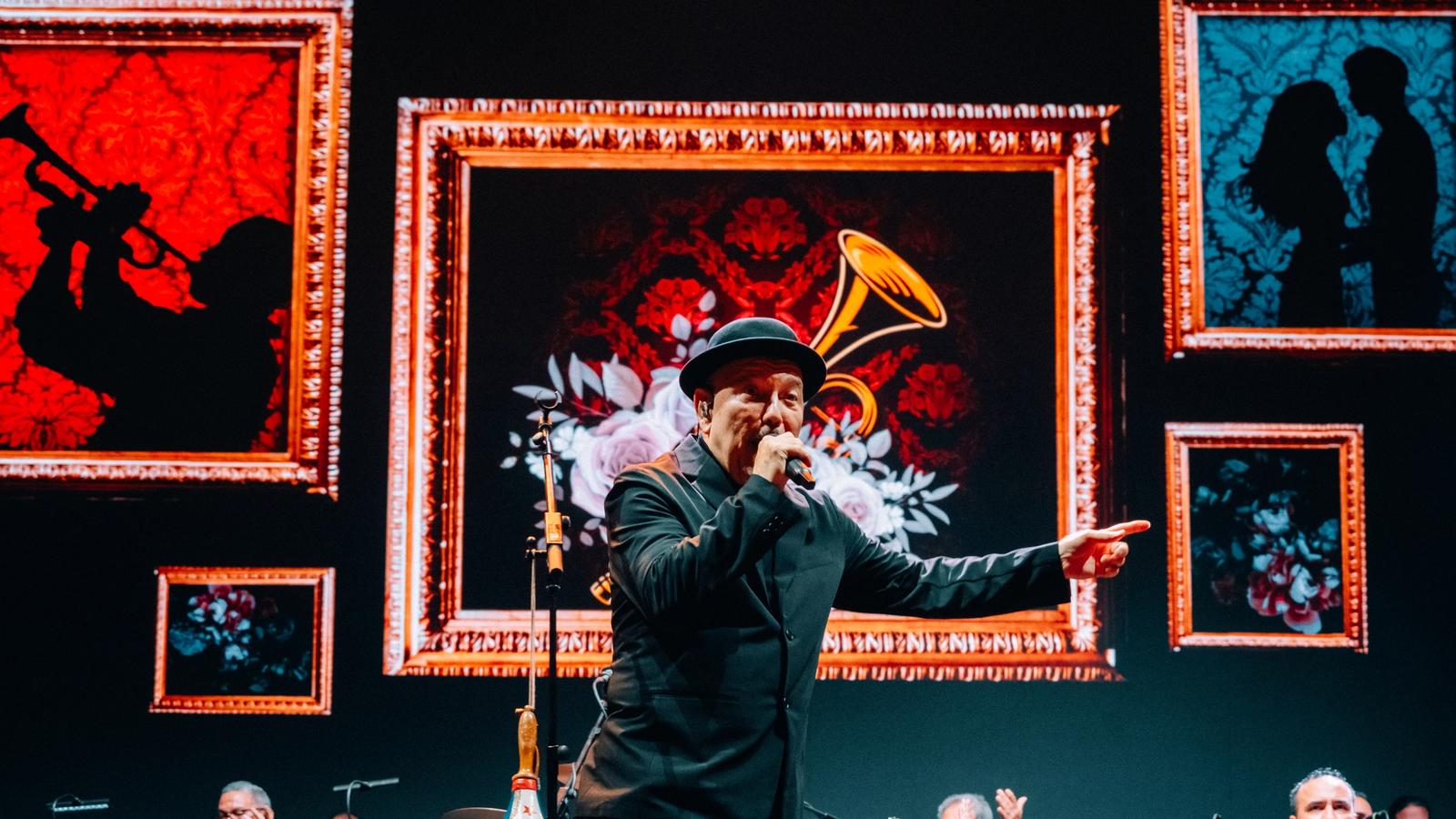 Ruben Blades en el escenario