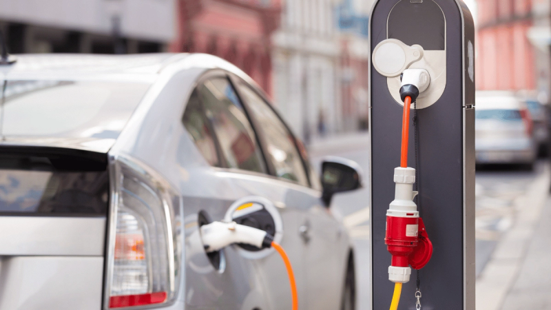 E-Auto-Ladestation-Beitragsbild