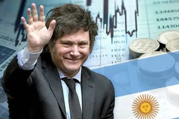 La popularidad de Javier Milei repunta mientras la inflación se modera en Argentina