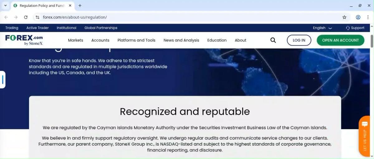 Página de licencias regulatorias de Forex.com con entidades y números de registro