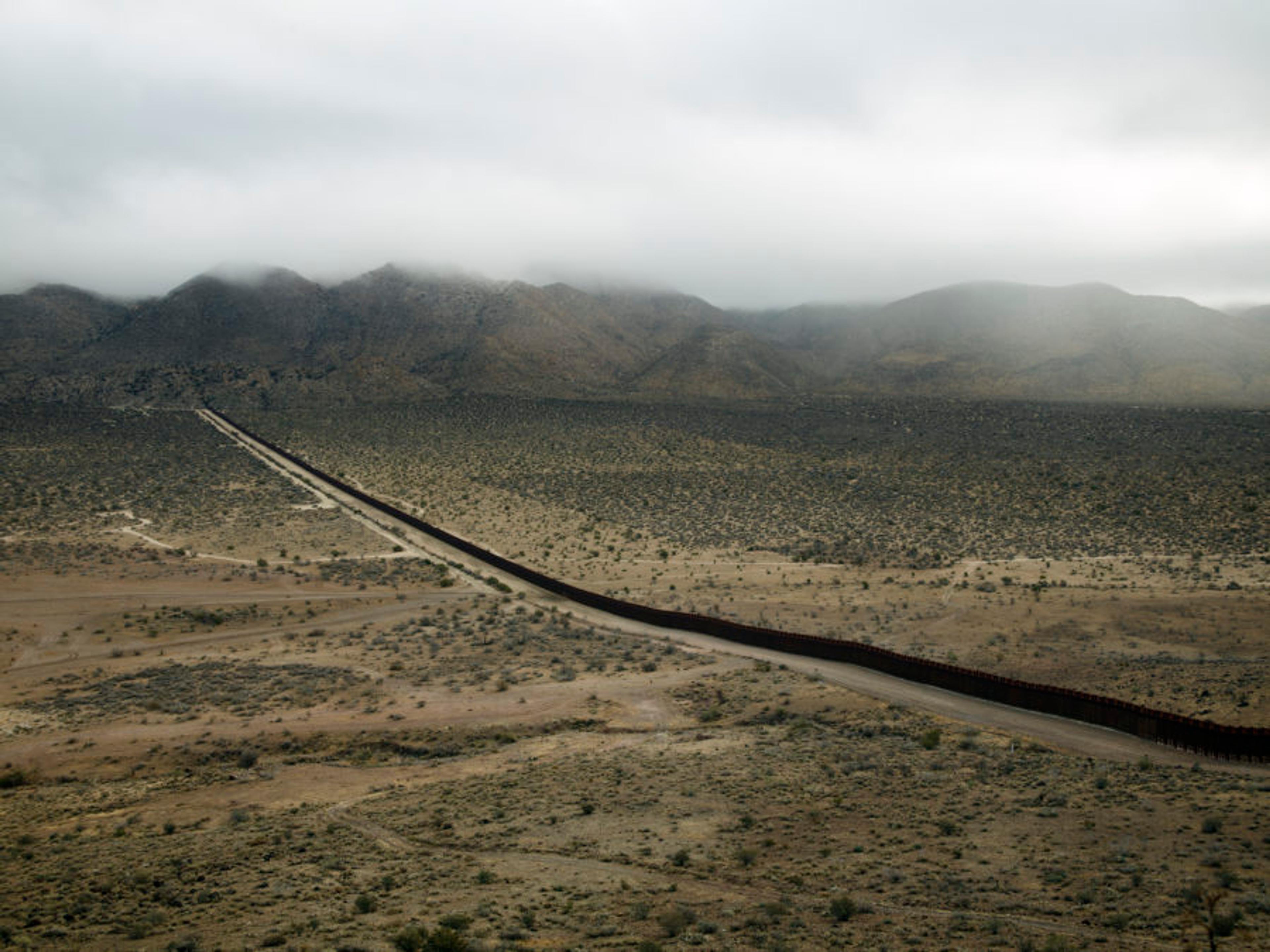 Border Cantos Sonic Border Richard Musrach Wall, Jacumba, California