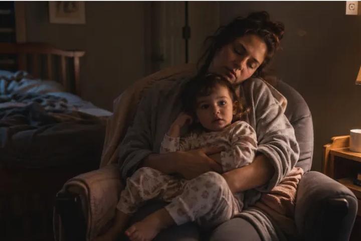 My child does not sleep well at night: what to do at each stage of childhood featured image
