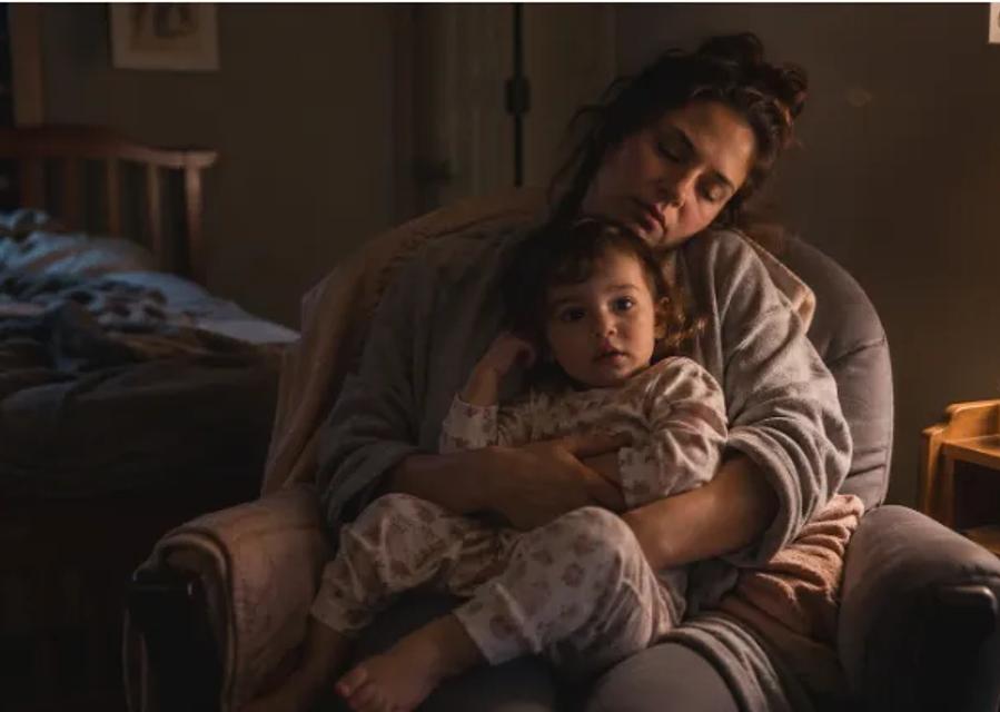 My child does not sleep well at night: what to do at each stage of childhood