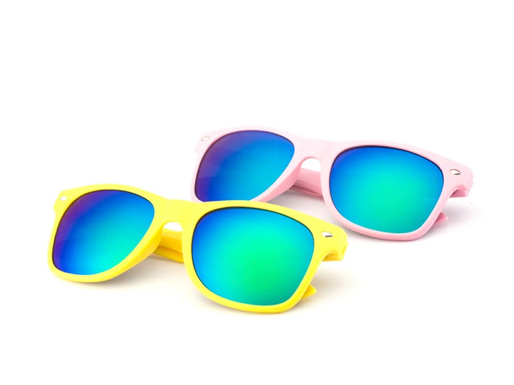 Mirrored lens option for custom sunglasses