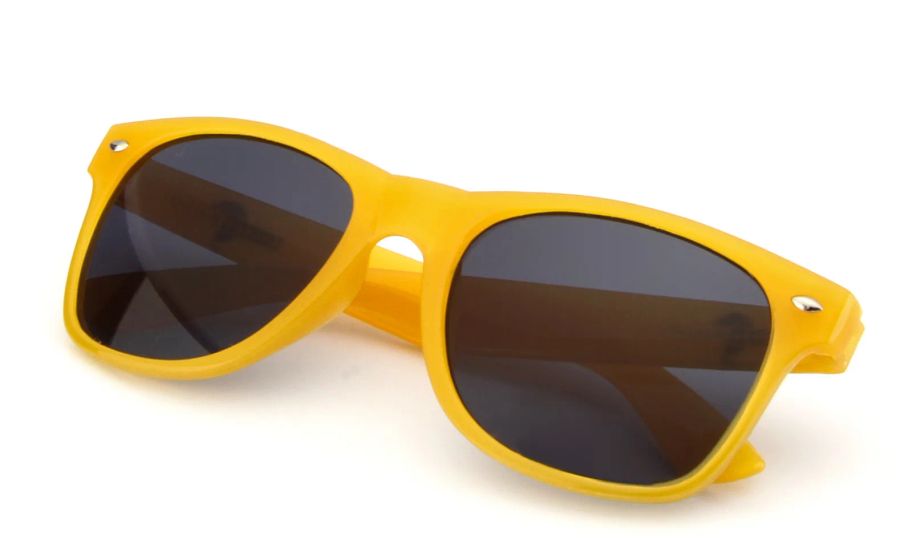 Lens and frame detail on yellow glow-in-the-dark sunglasses DM-501