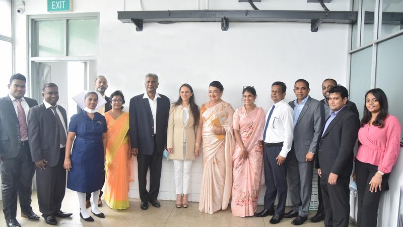 officials & partners of Unilever Sri Lanka; and the staff of the Lady Ridgeway Hospital for Children; at the launch event of Pears’ pediatrician tested products