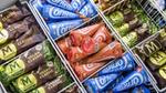 Verschiedene Impulseisprodukte von Unilever in einer Eistruhe