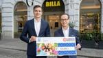 Gerold Idinger, Geschäftsführer Unilever Austria, und Robert Nagele, Vorstand BILLA, bei der Scheckübergabe