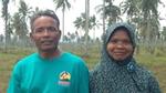 Feature image - Two coconut smallholder farmers