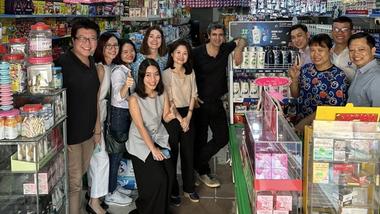 Fernando Fernandez, President of Unilever’s Beauty & Wellbeing business, visits a store in China