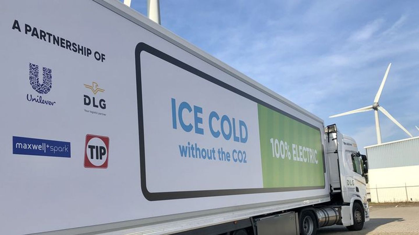 100% electric lorry