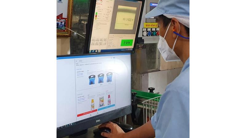 Nhân sự tại nhà máy Unilever được trang bị và ứng dụng kỹ năng áp dụng công nghệ và đổi mới