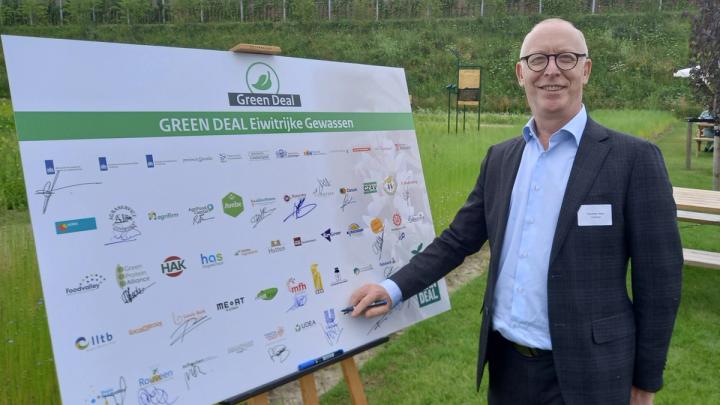 Green Deal signed by Unilever and 55 organisations