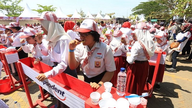 Unilever Indonesia Pepsodent BKGN Semarang Sikat Gigi Bersama