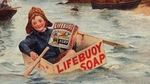 Картина с изображением мальчика в спасательной мыльной лодке.