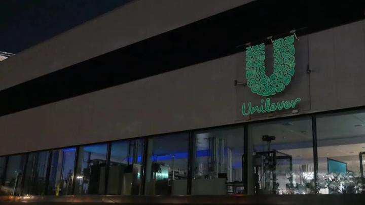Unilever logo green