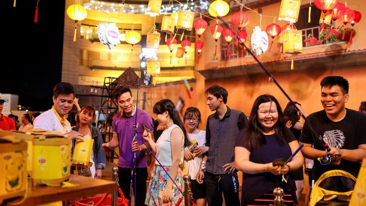 Trung Thu Lipton 1