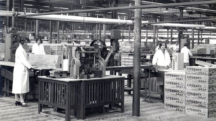 Lifebuoy packing