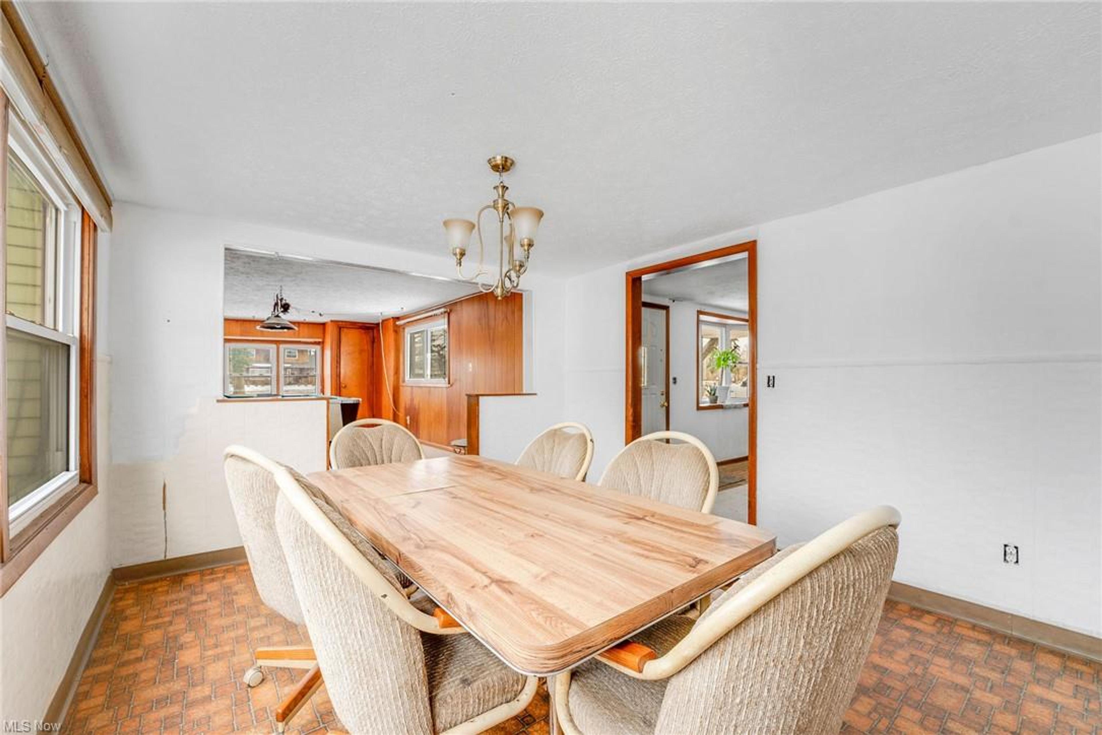 1 E Shore Boulevard, Timberlake - photo 5