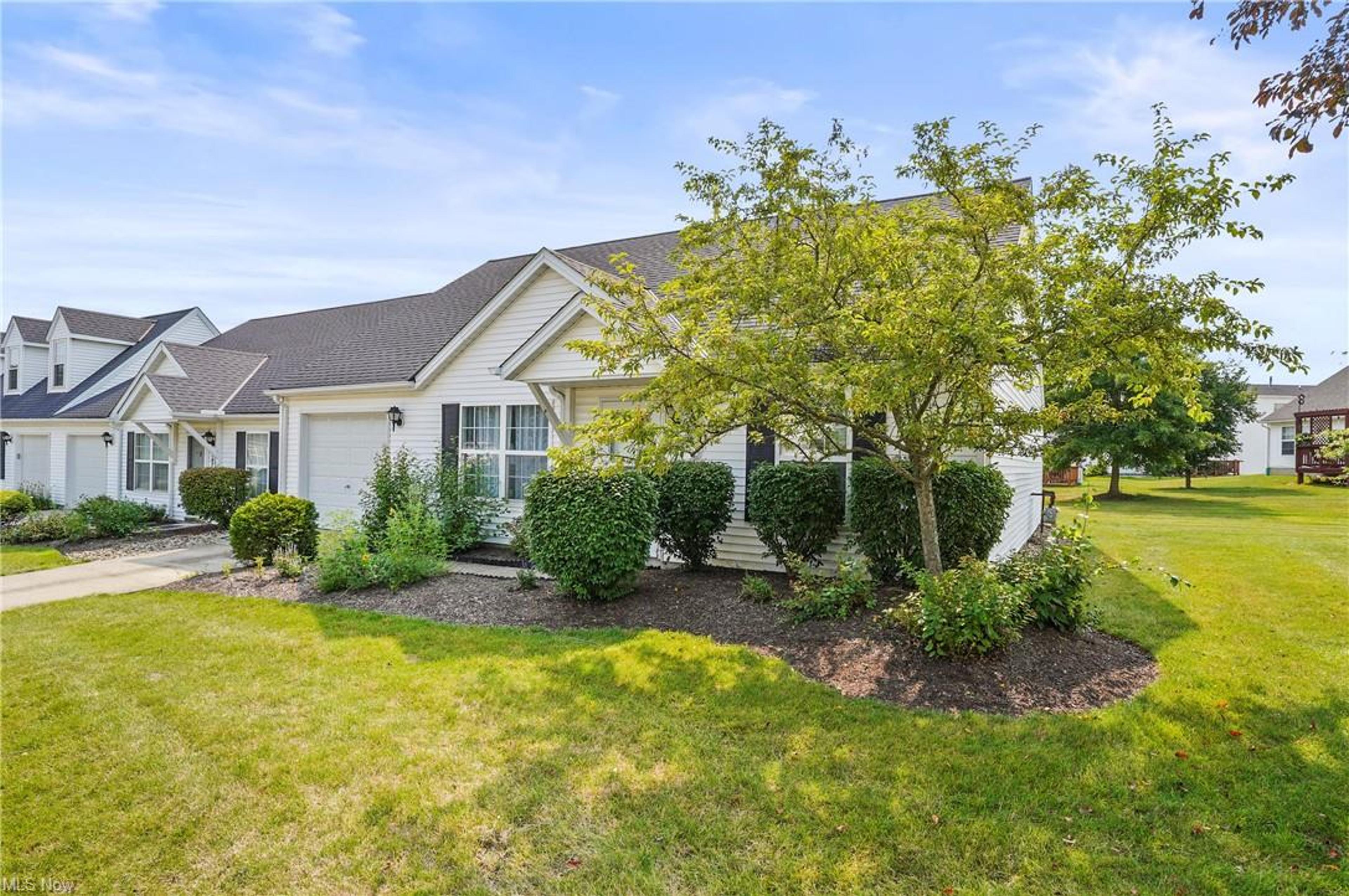 14725 Lakeview Drive, Middlefield - photo 2
