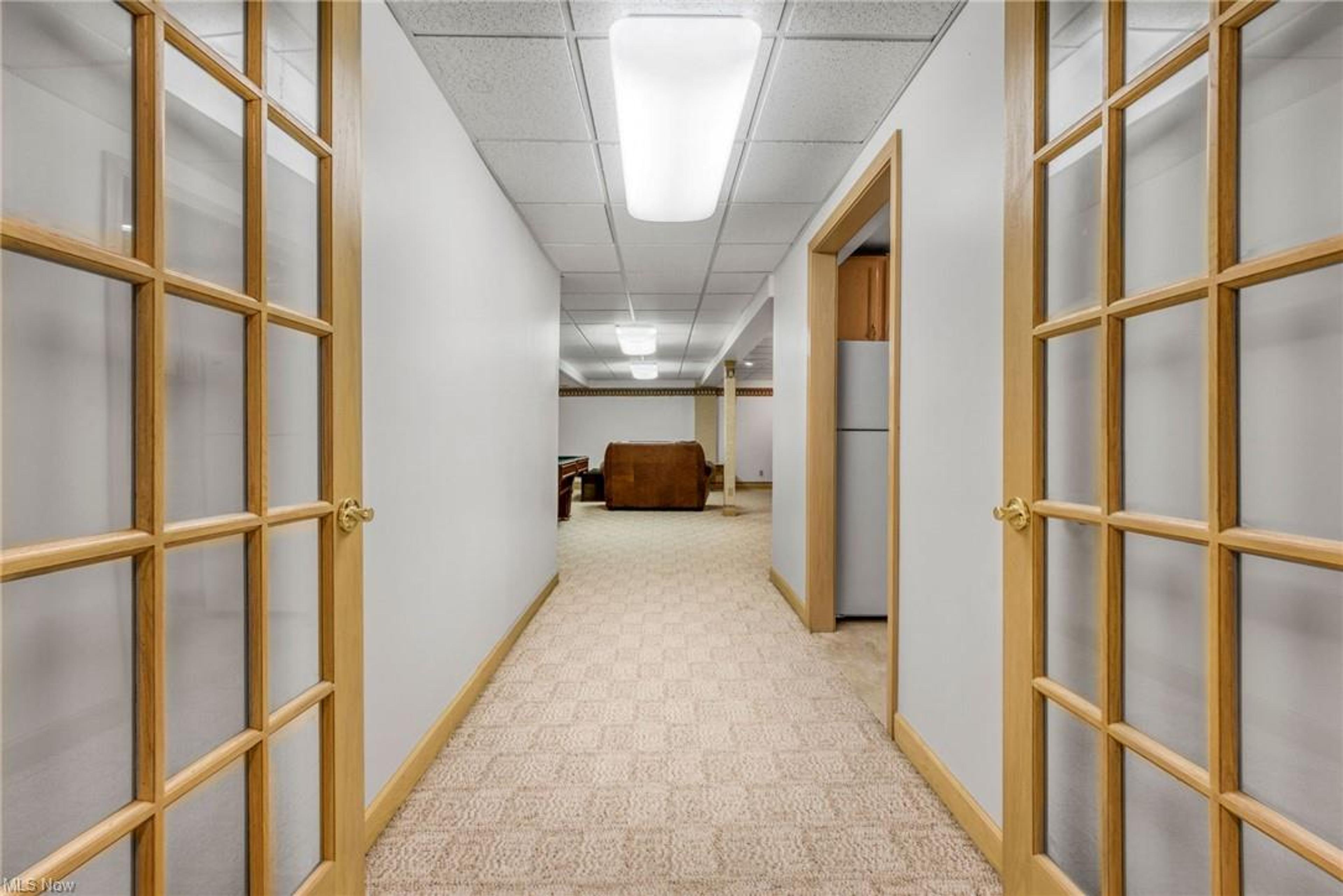 8432 Hilltop Drive, Mentor - photo 15