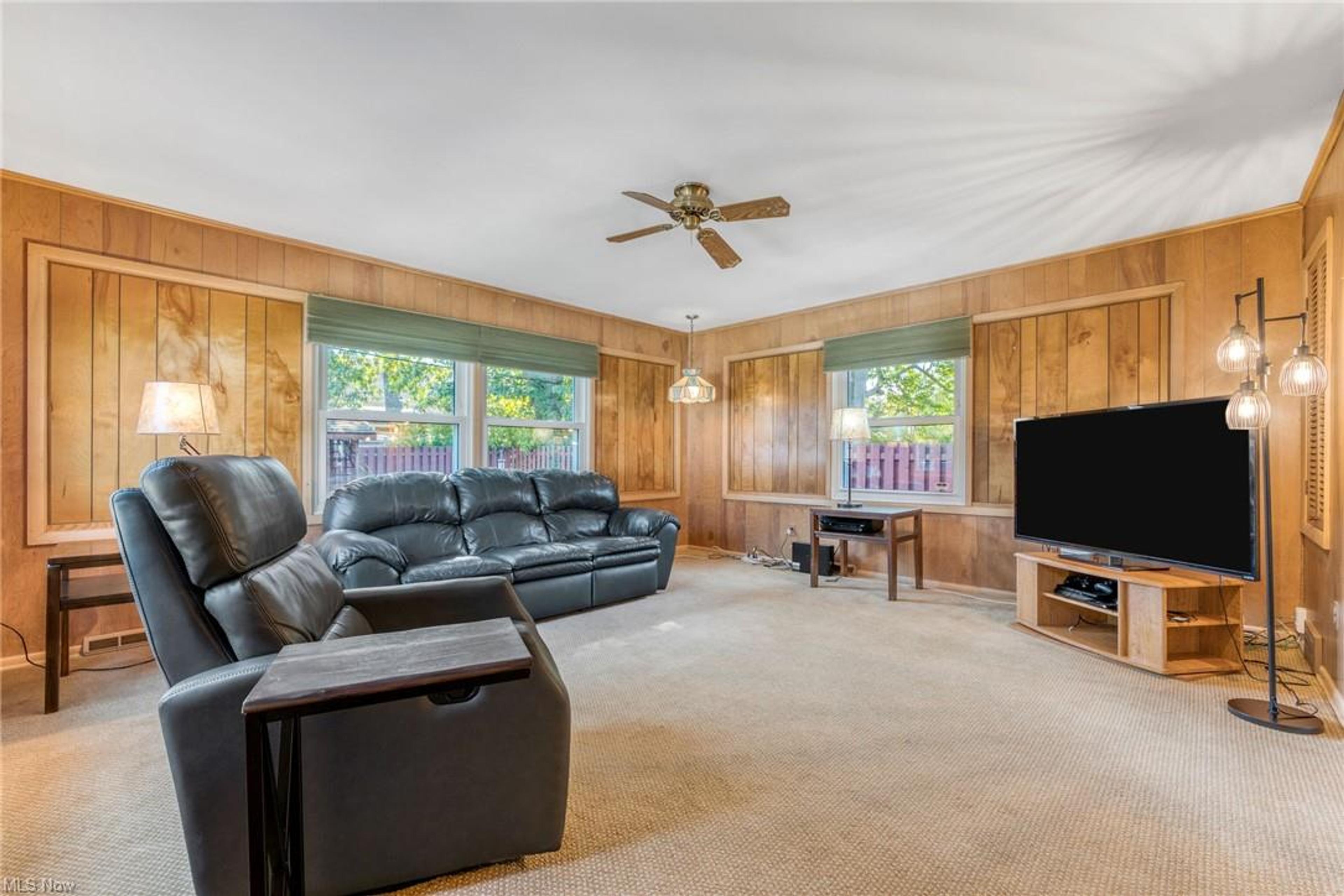 261 E 262nd Street, Euclid - photo 23