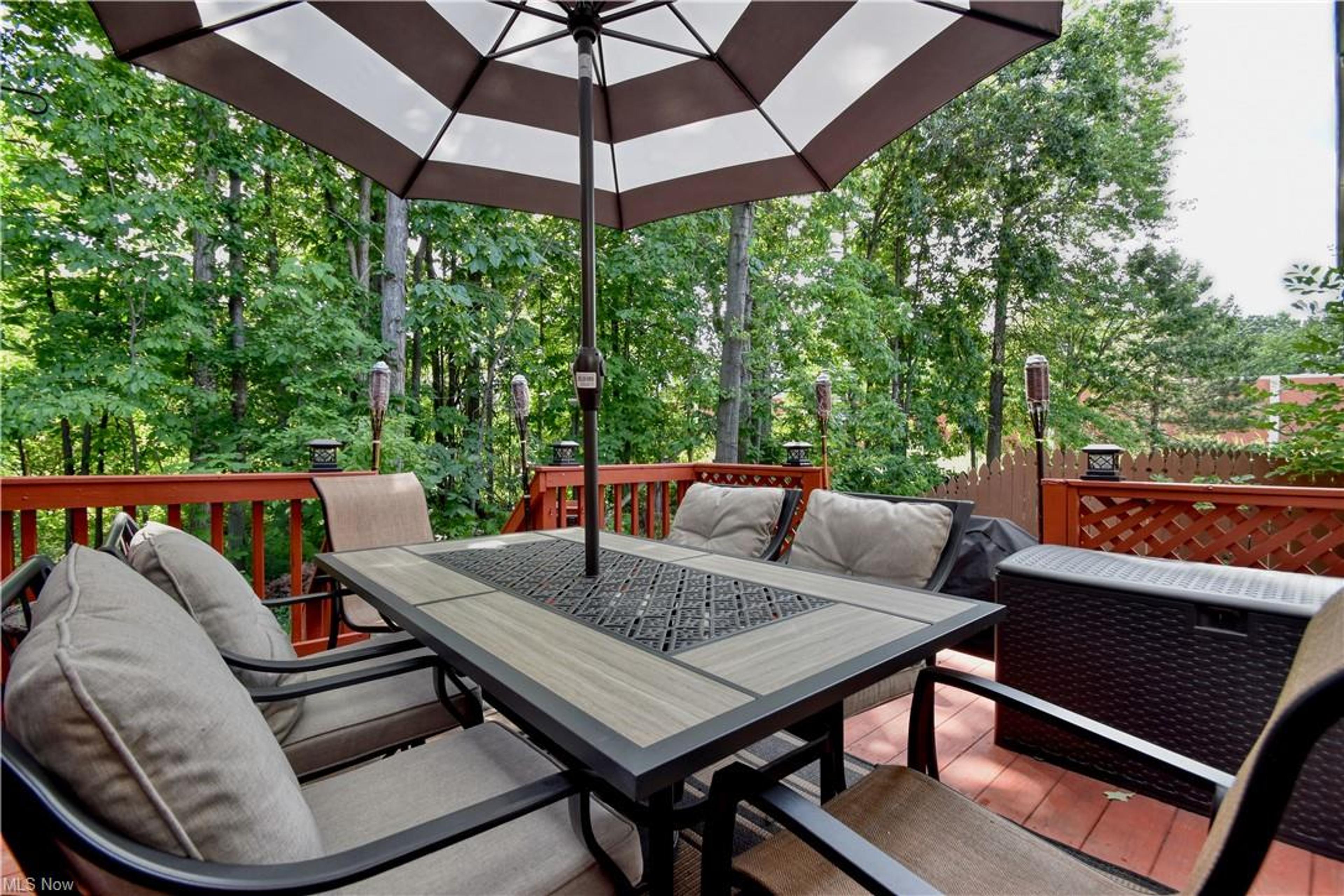 8255 Lancaster Drive #8, Mentor - photo 24