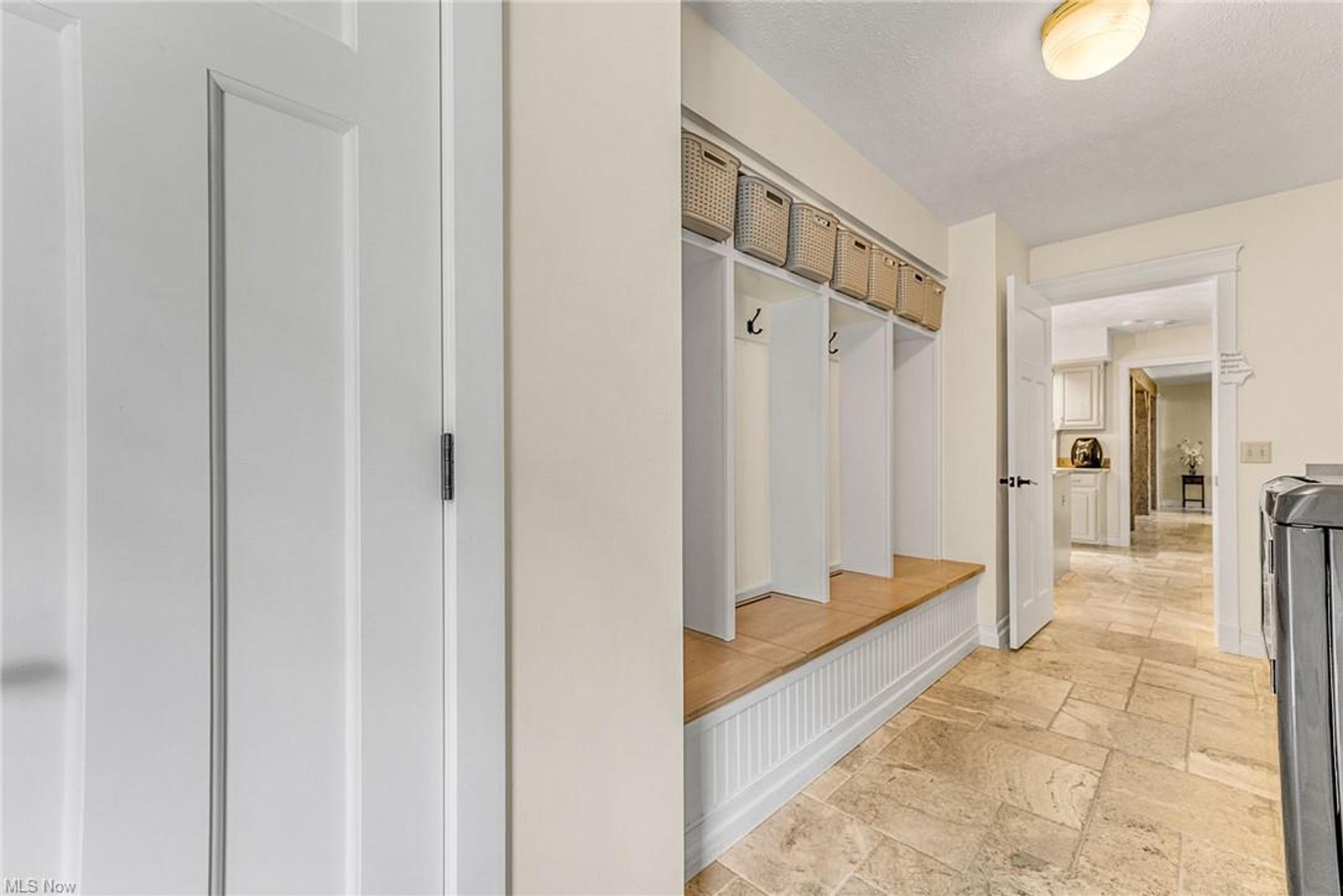 8432 Hilltop Drive, Mentor - photo 26