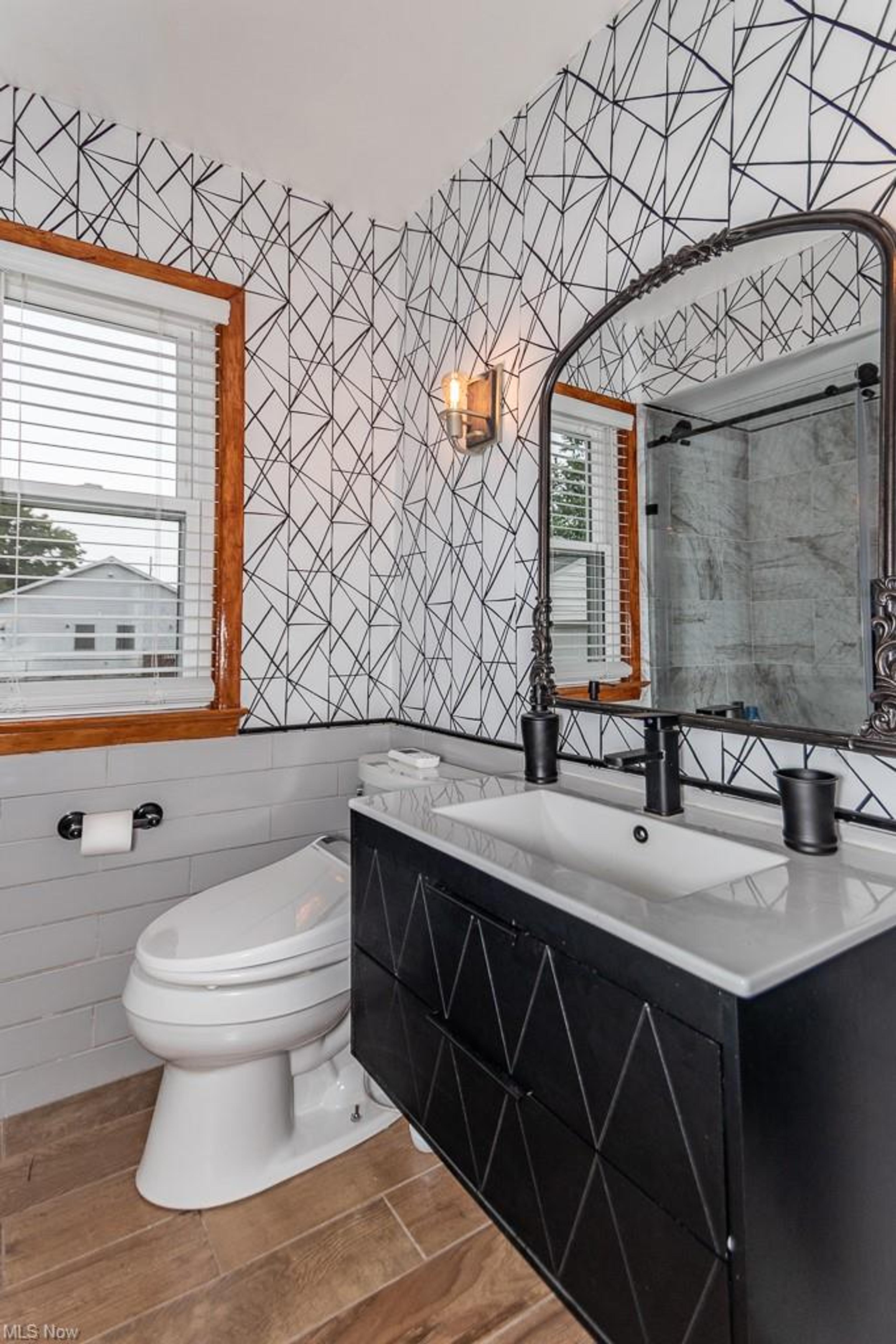 3828 E 365th Street, Willoughby - photo 30