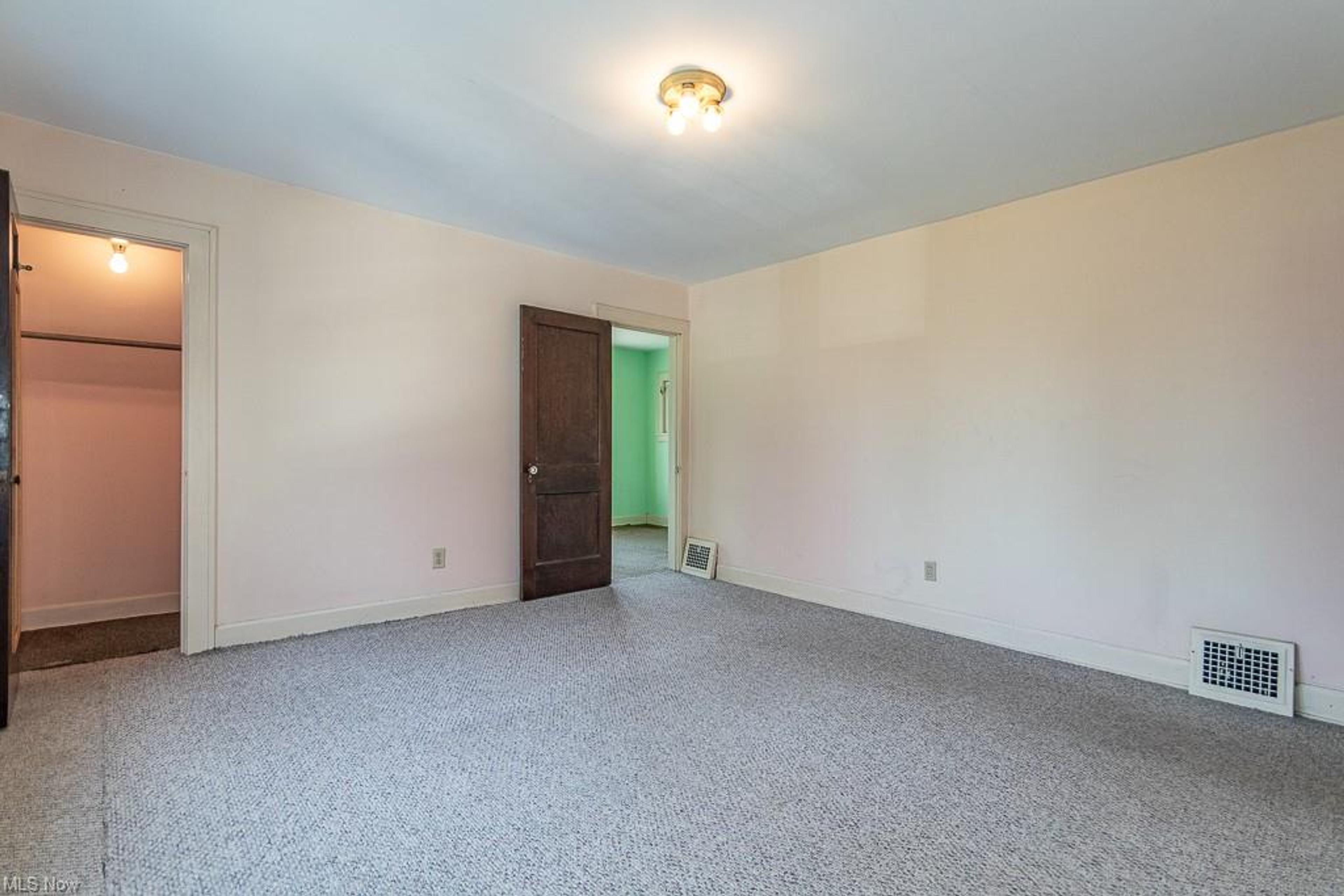 29396 Detroit Road, Westlake - photo 24