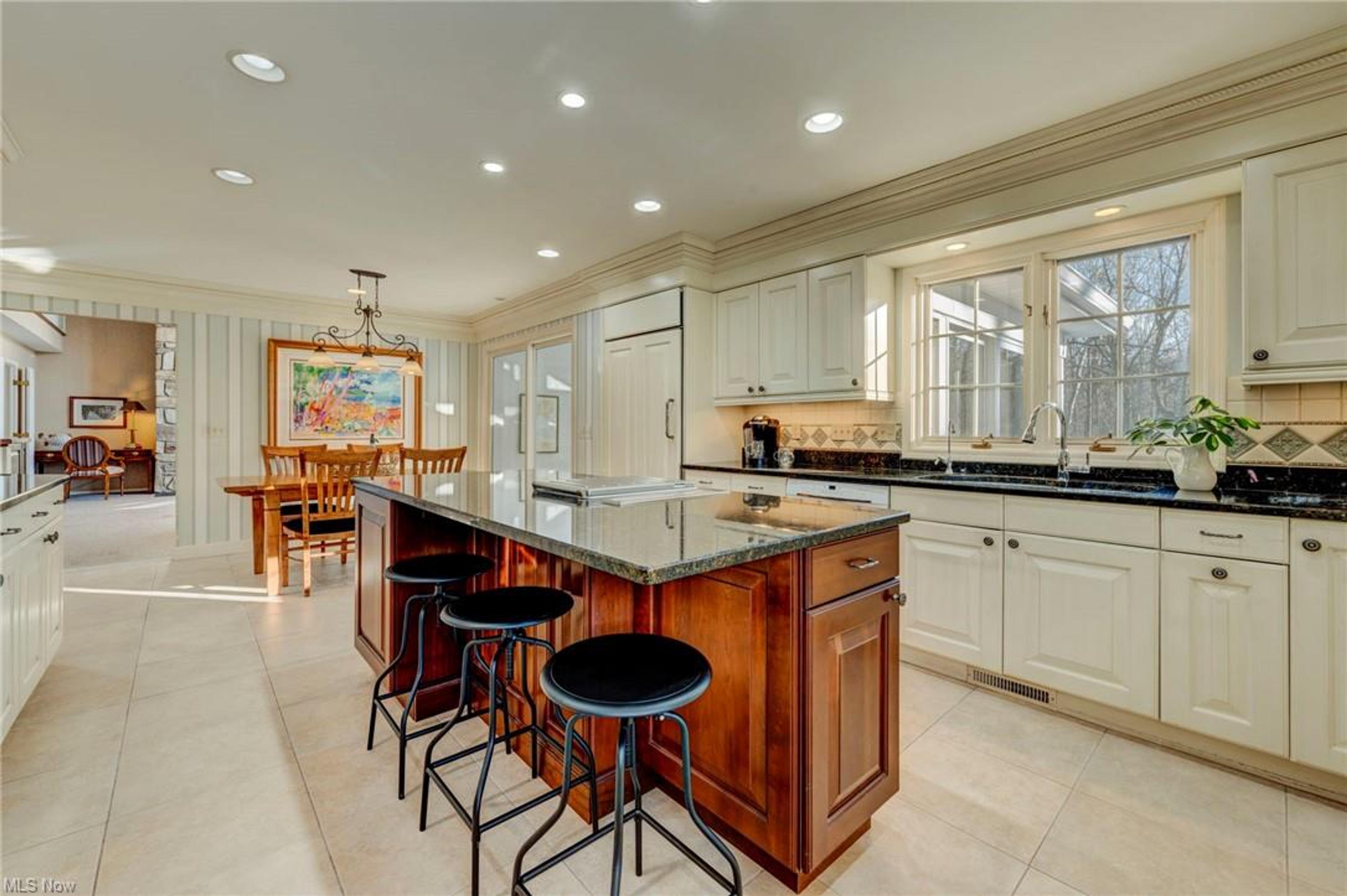 9240 Little Mountain Road, Kirtland Hills - photo 14