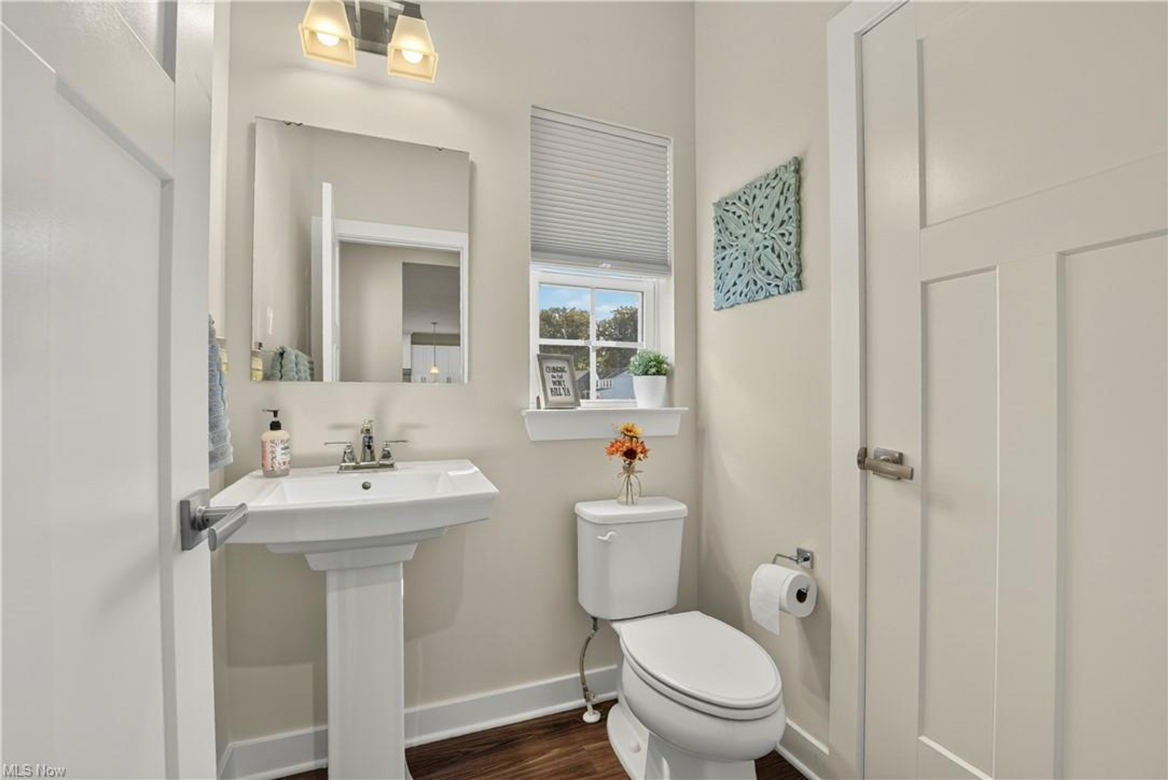Powder room