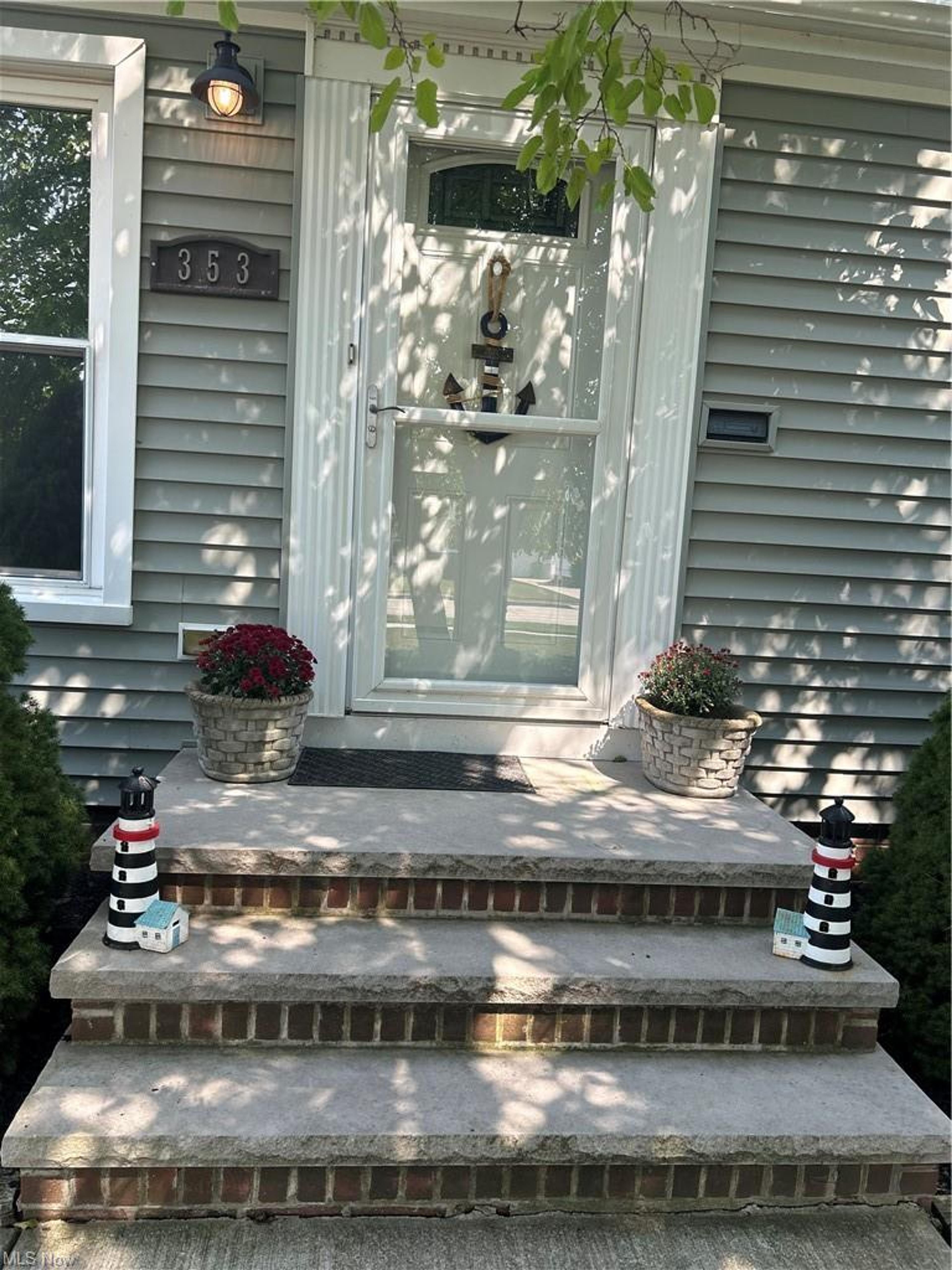 353 E 305th Street, Willowick - photo 15