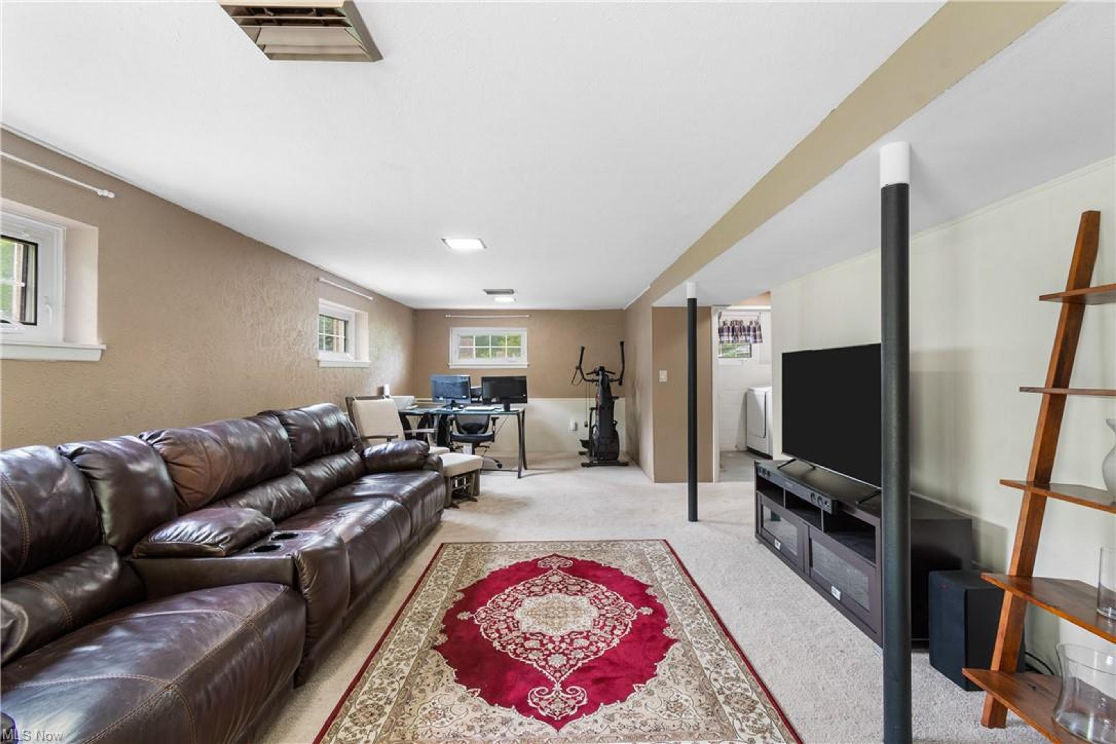 6751 Glenview Road, Mayfield Village - photo 24