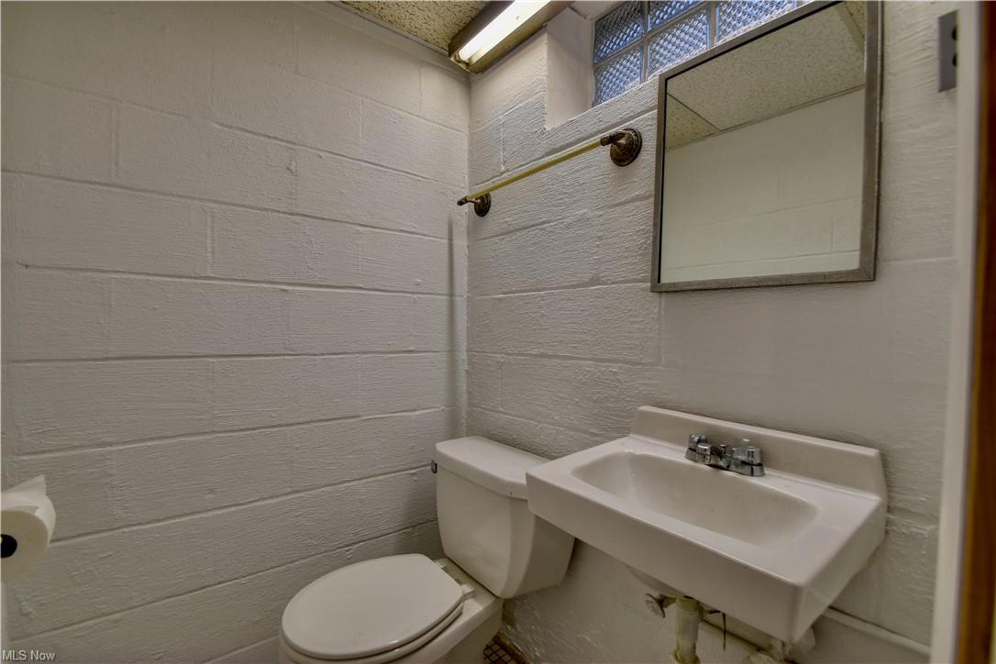 32868 Barbara Drive, Eastlake - photo 32