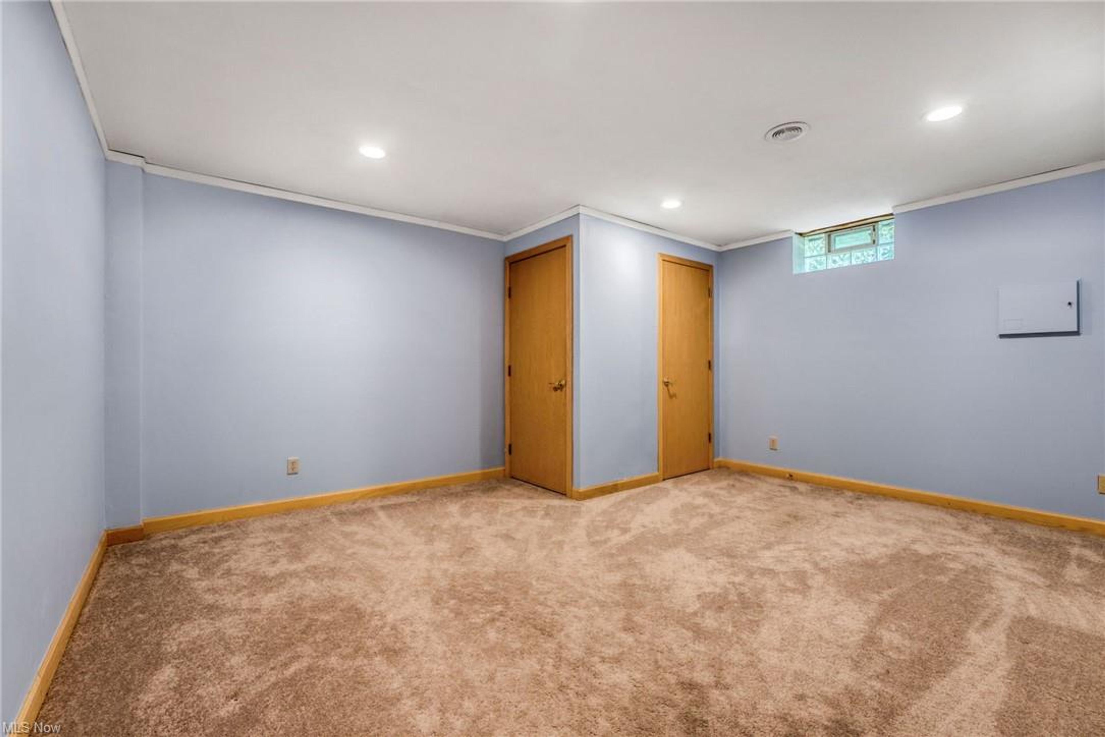 8432 Hilltop Drive, Mentor - photo 34