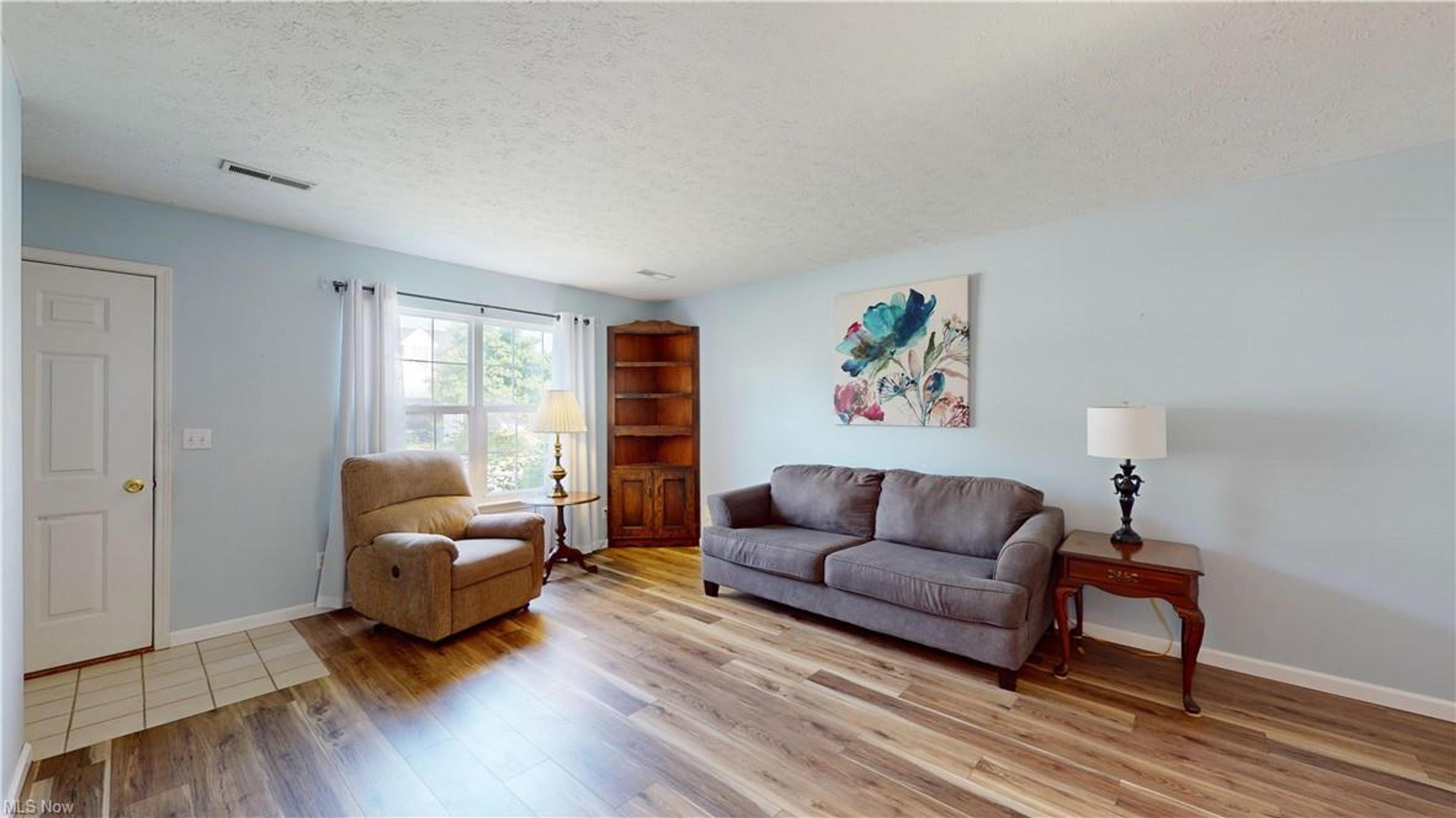 14725 Lakeview Drive, Middlefield - photo 19