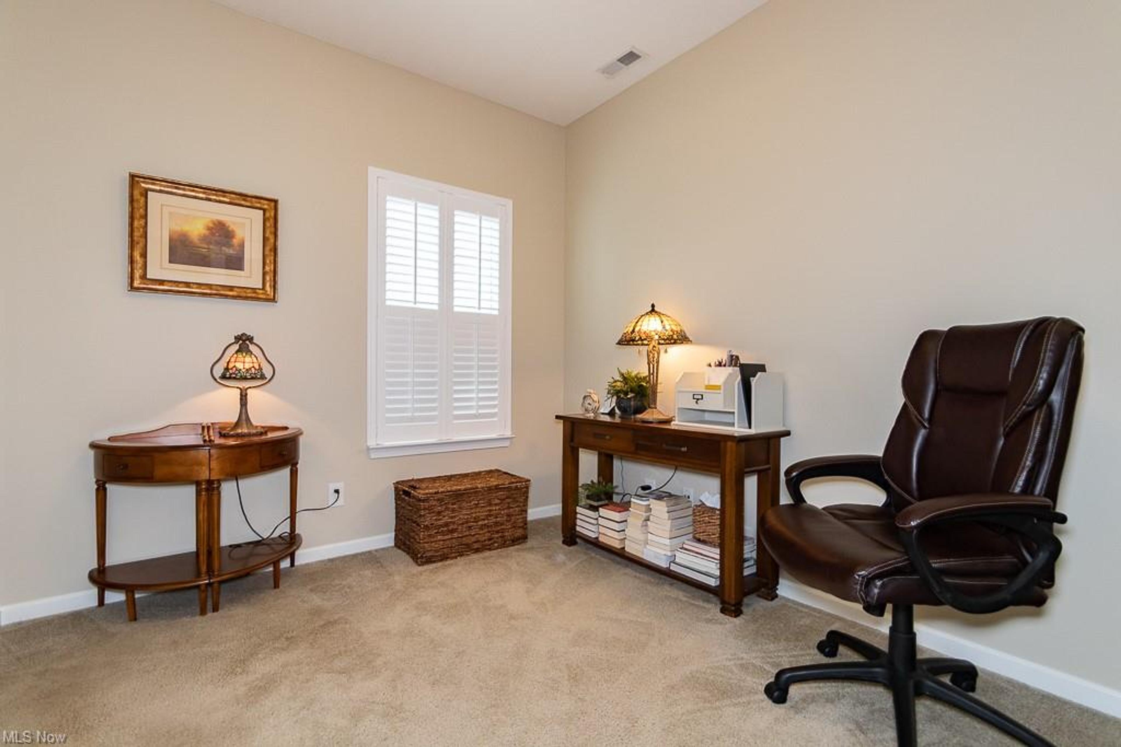 8693 Prairie Grass Lane, Mentor - photo 12