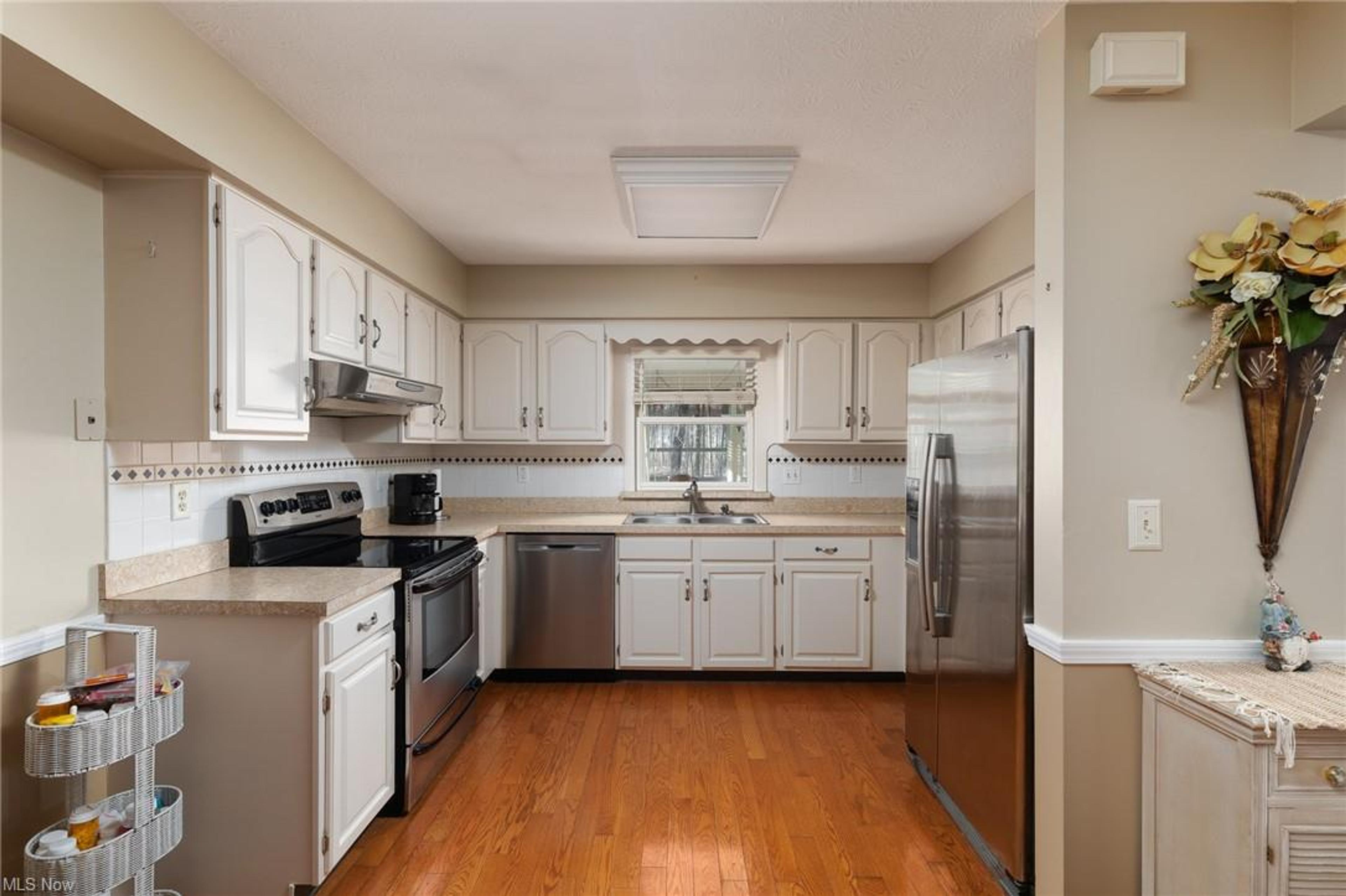 7660 Andrea Drive, Mentor - photo 3