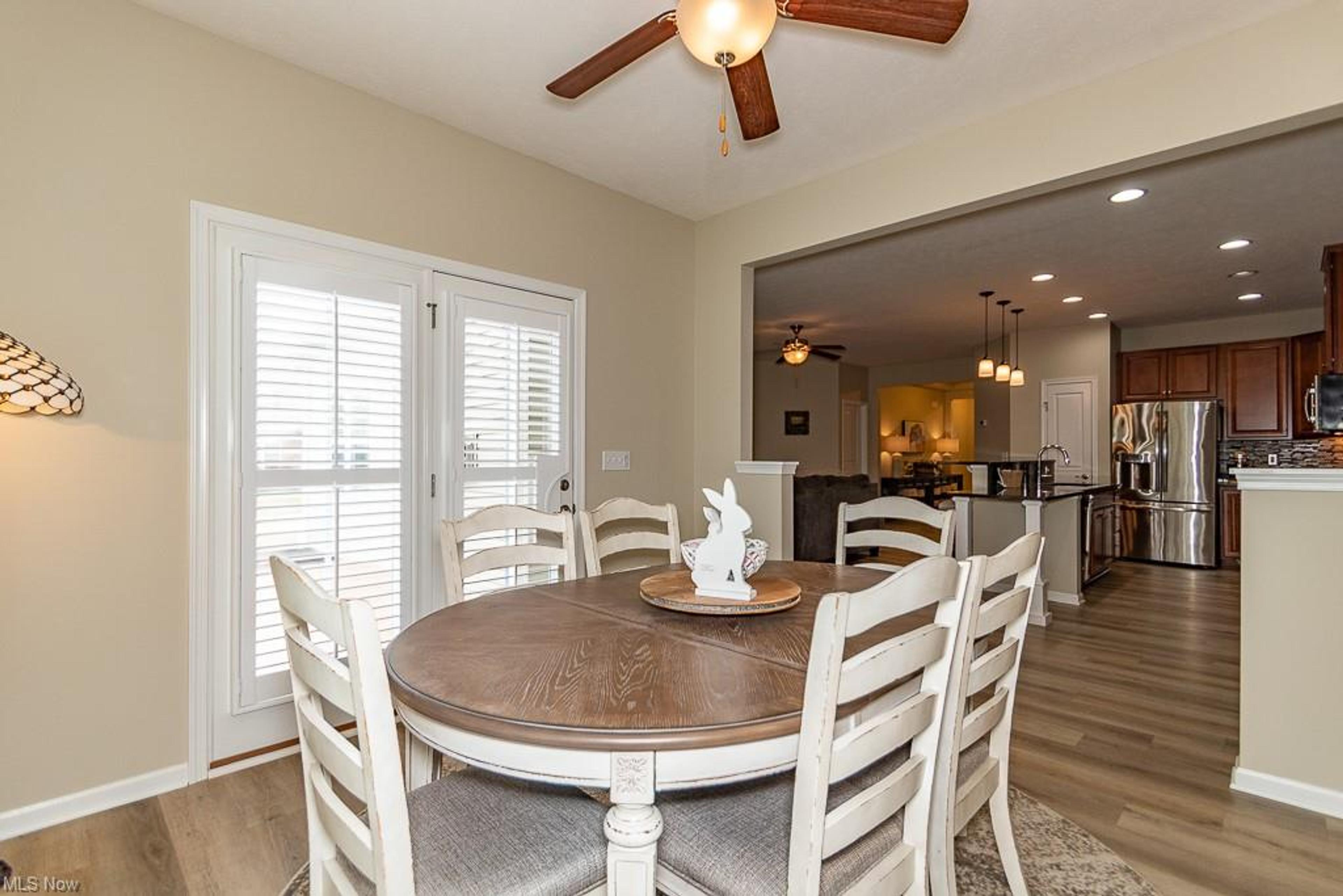 8693 Prairie Grass Lane, Mentor - photo 10