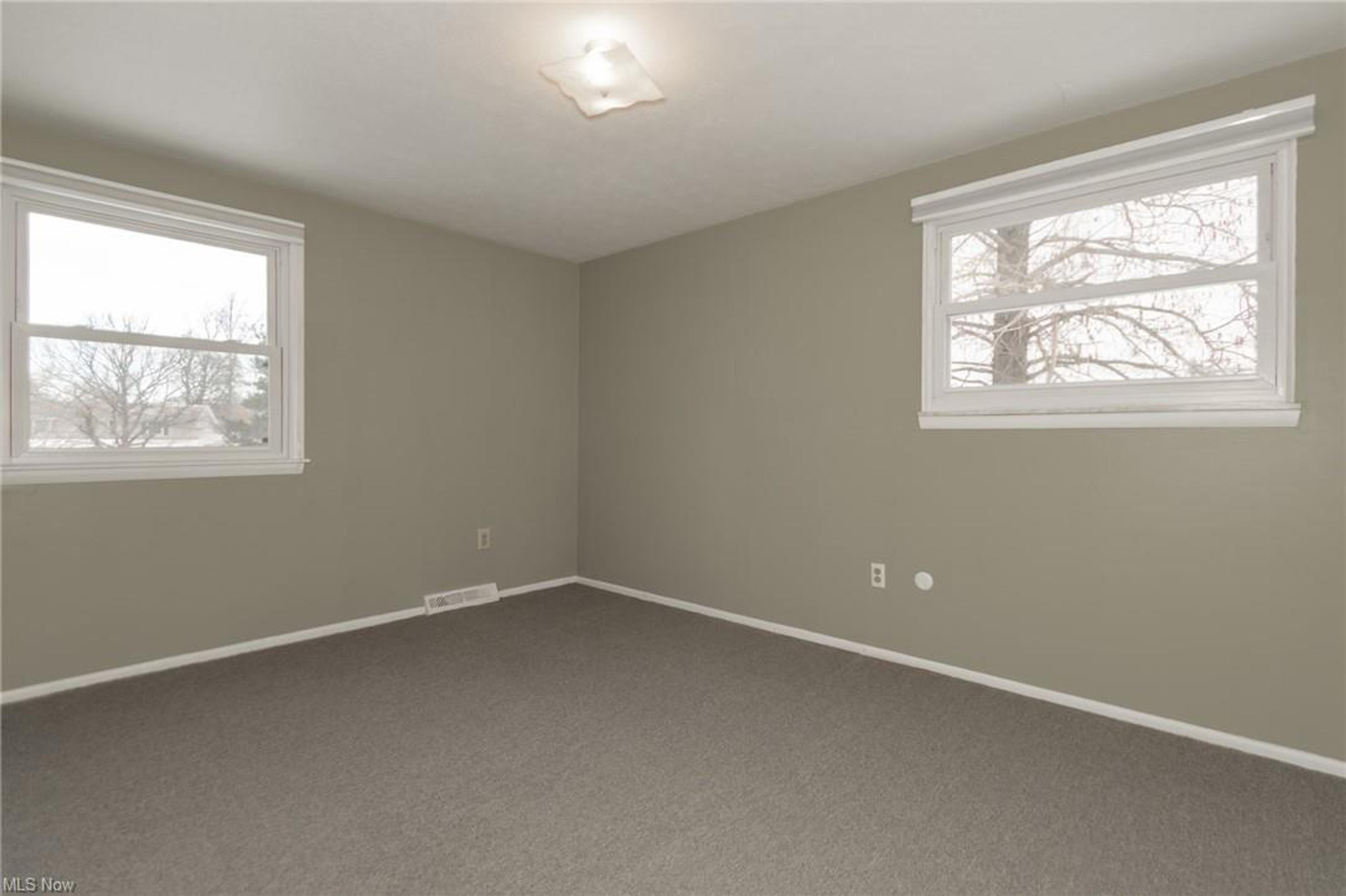 7626 Buchanan Court, Mentor - photo 5