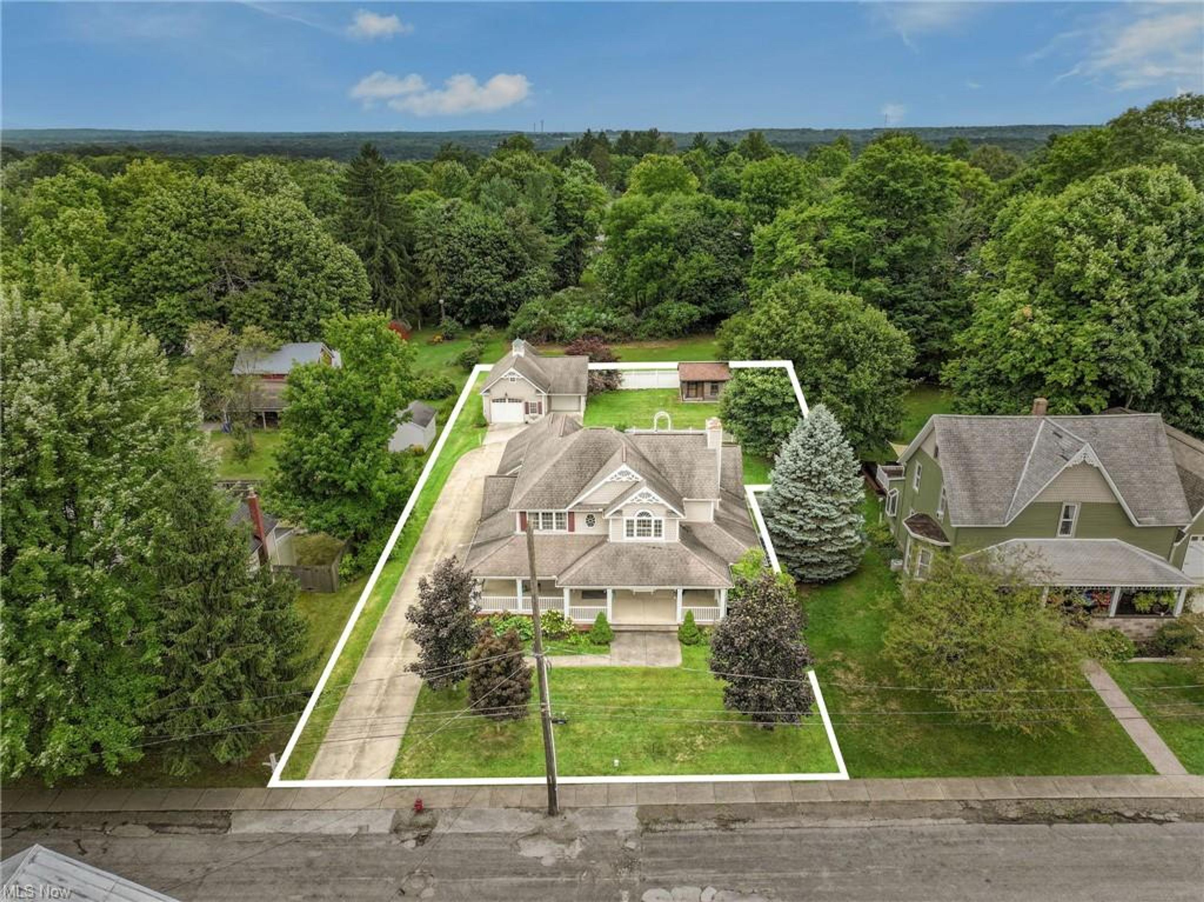 14588 Baird Street, Burton - photo 1