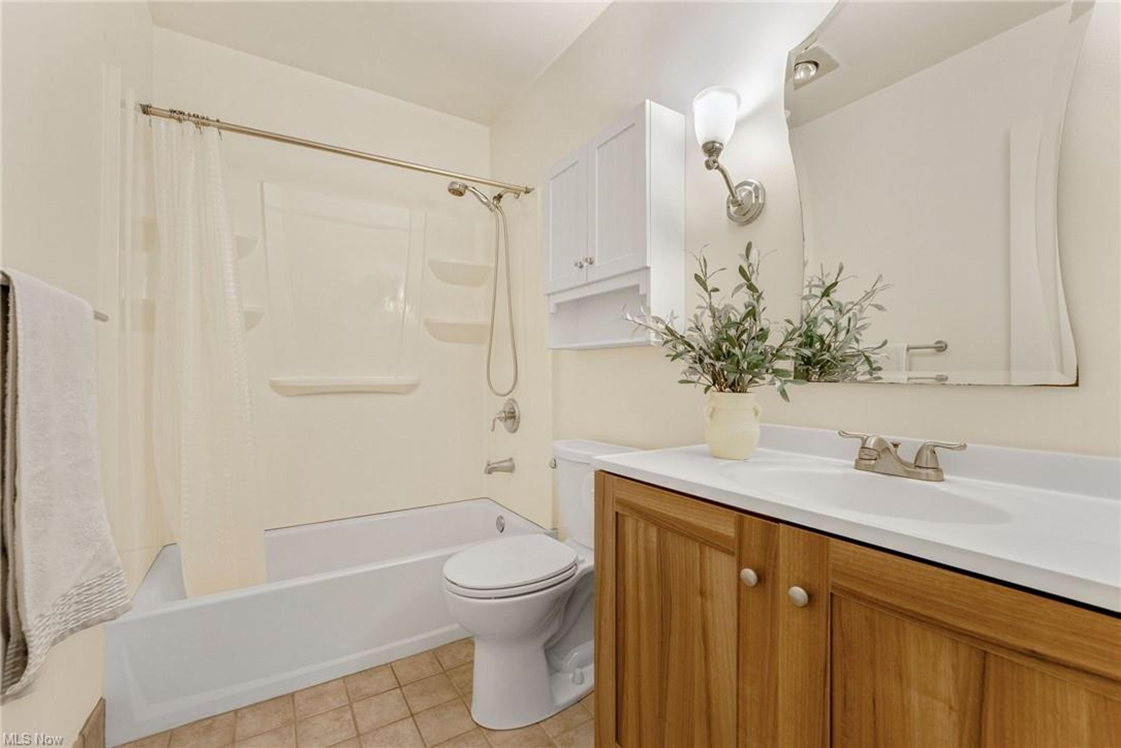9556 Tamarin Court, Mentor - photo 19