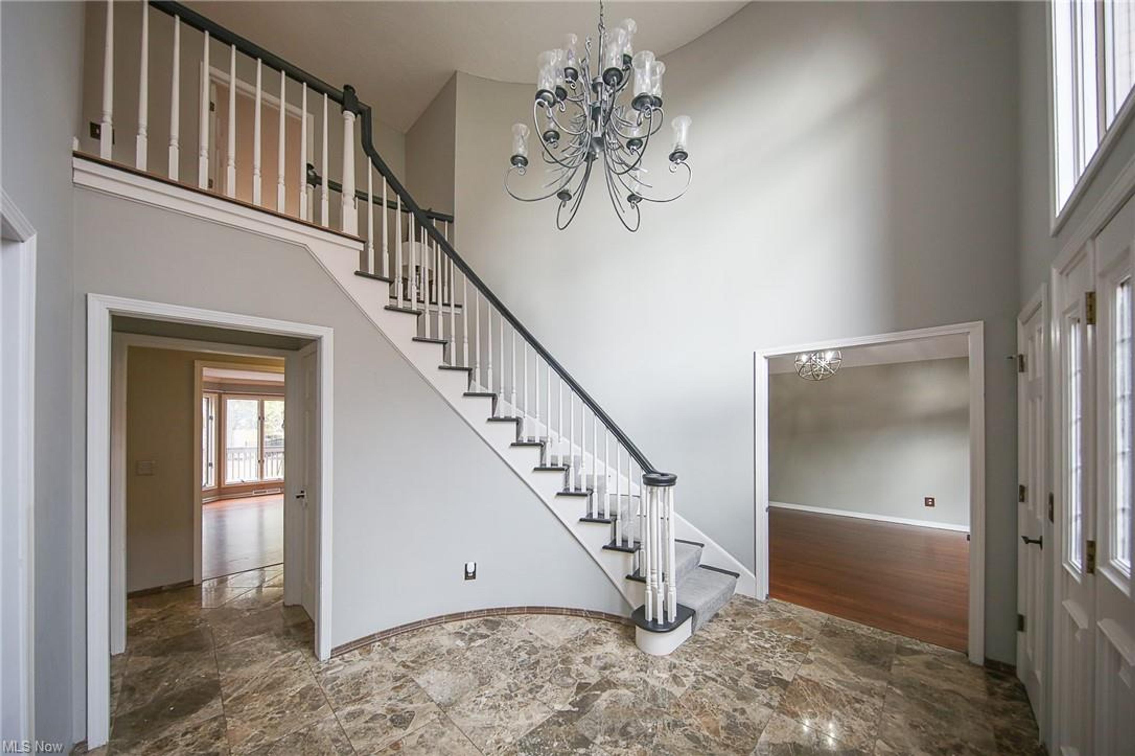 3176 Northwood Lane, Westlake - photo 2