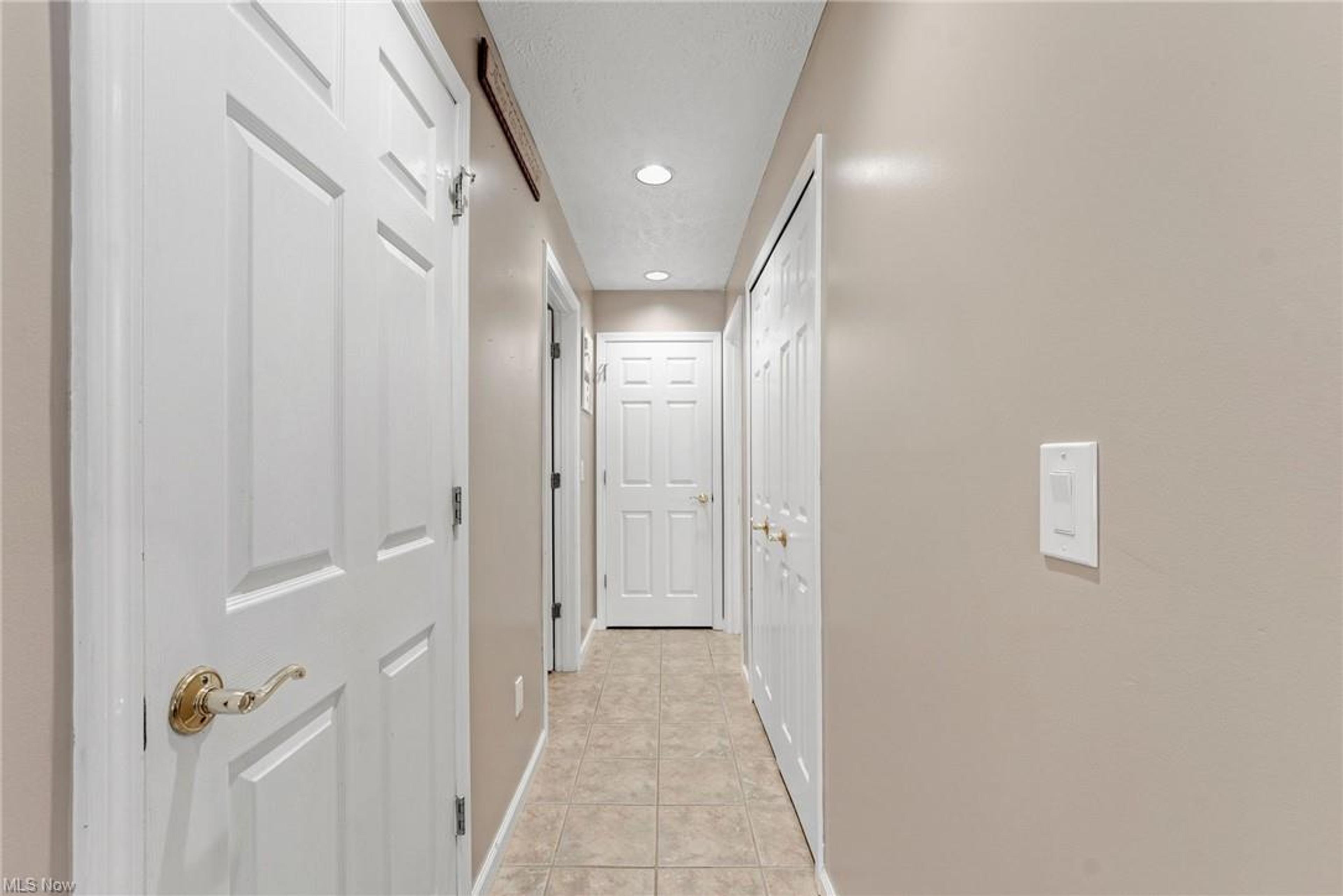 200 Bates Road, Madison - photo 27